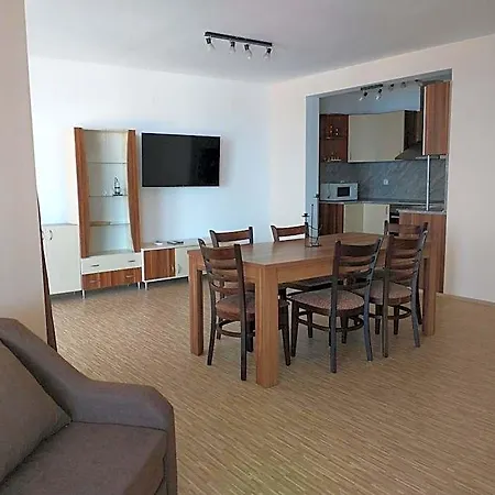 Aura Family Hotel Ravda
